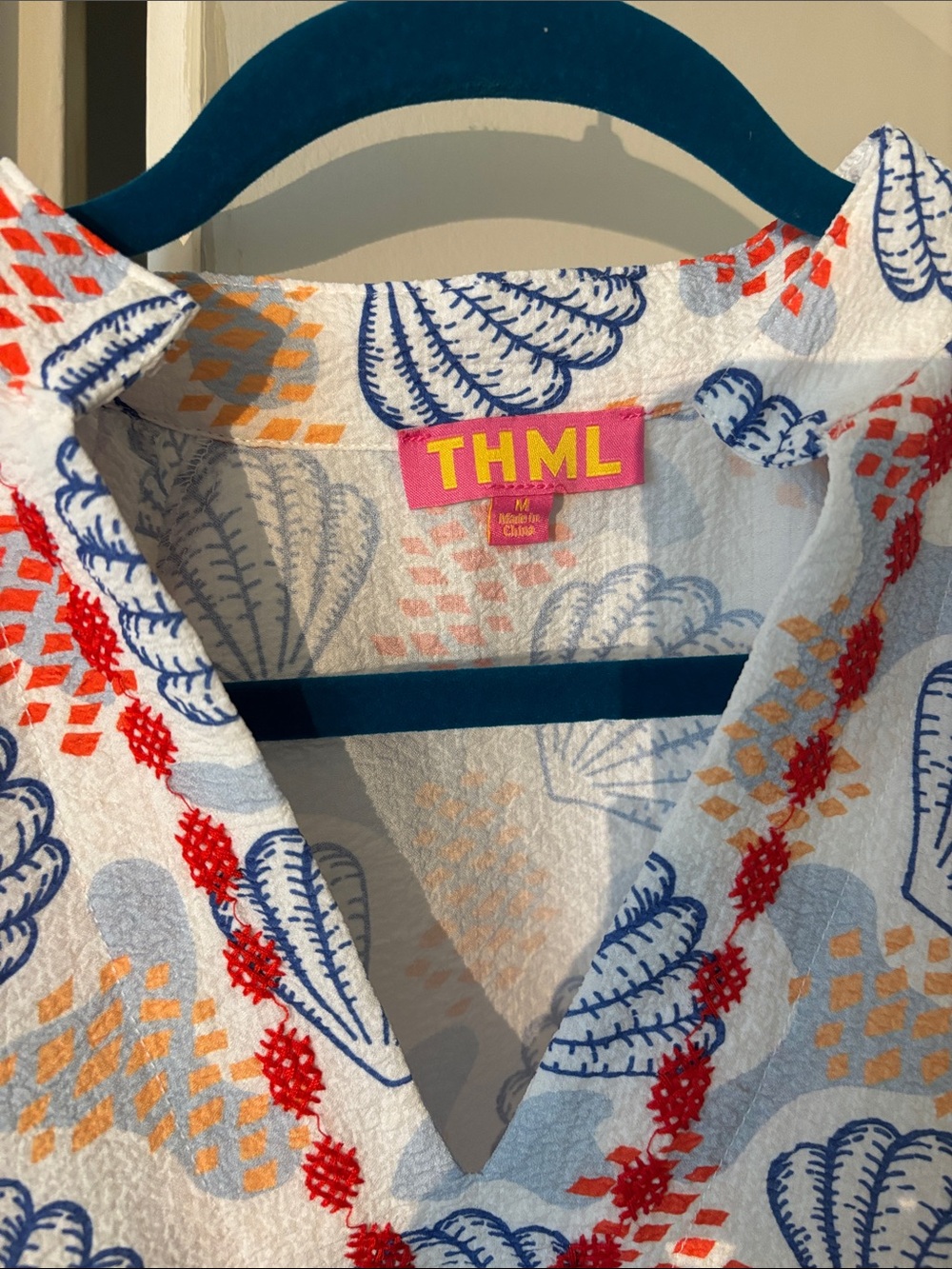 THML Shell-Print Top White, Blue & Red - Picture 2 of 8